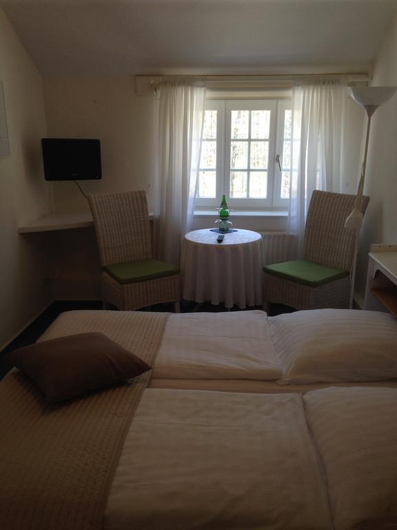 Das Ostseehotel Blekendorf Buitenkant foto