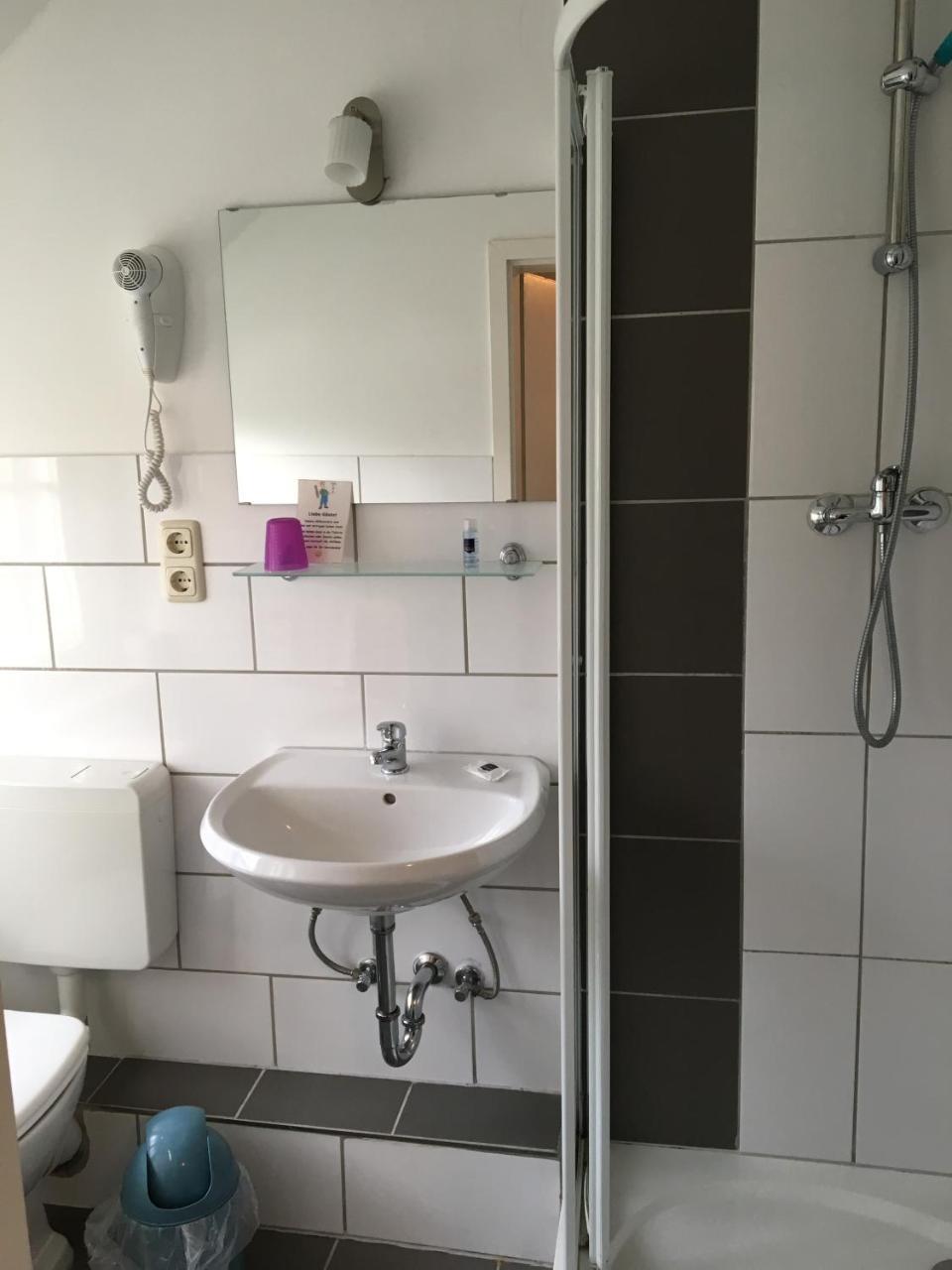 Das Ostseehotel Blekendorf Buitenkant foto